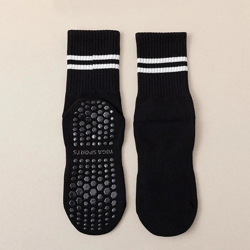 Flowna Pilates Grip Socks – Non-Slip Barre & Yoga Socks